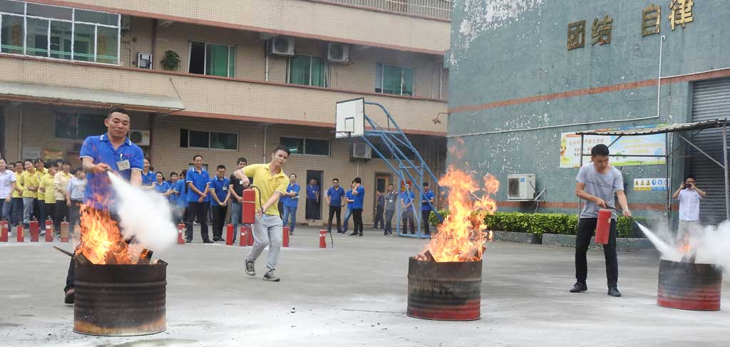 2018消防演習-防范于未然-精密零件加工